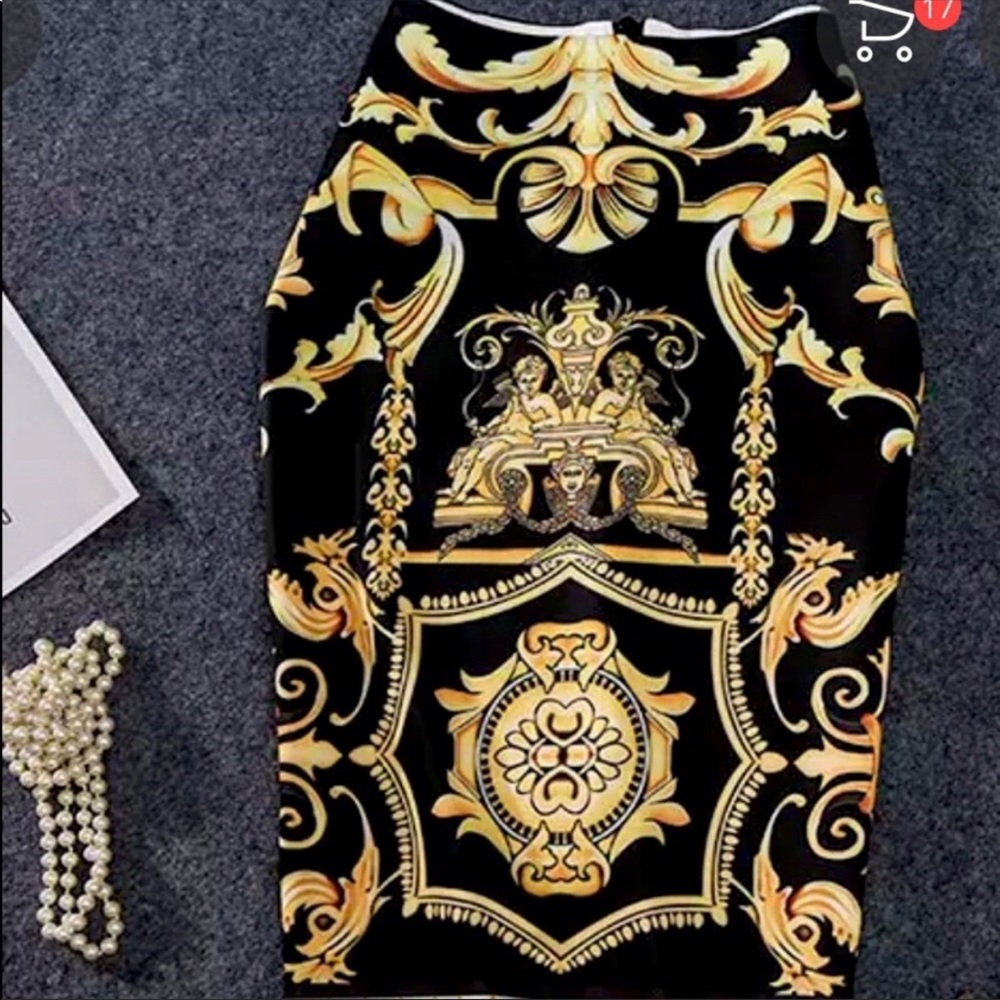 ONE LEFT!🌿Baroque Black & Gold Midi Skirts 🌿 - Picture 6 of 6